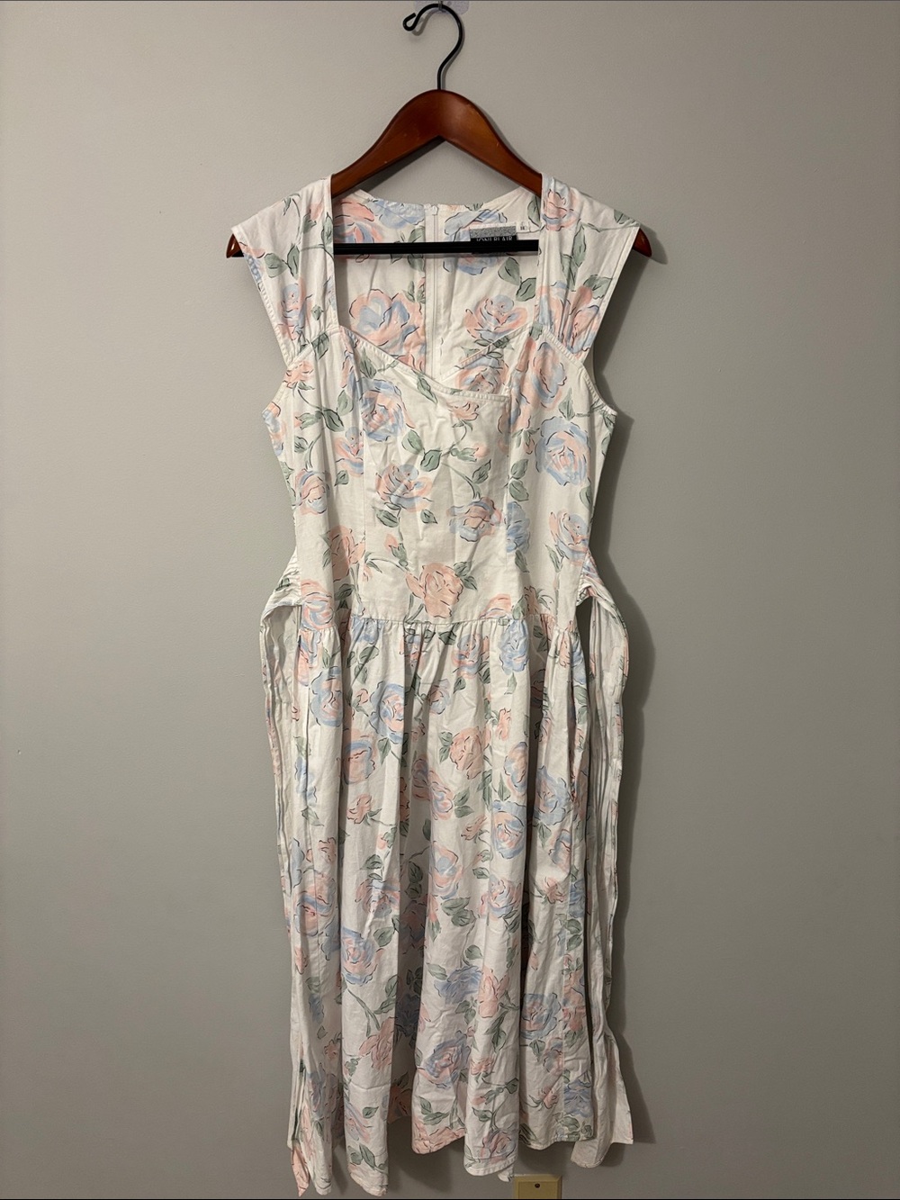 Floral Scoop-Neck Midi Dress in White with Pink & Blue Roses